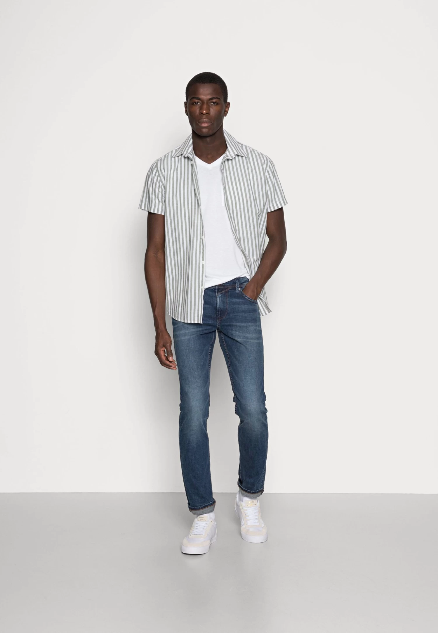 TOM TAILOR Denim Slim Aedan - Slim Fit Jeans - Mid Stone Wash Denim - Image 2