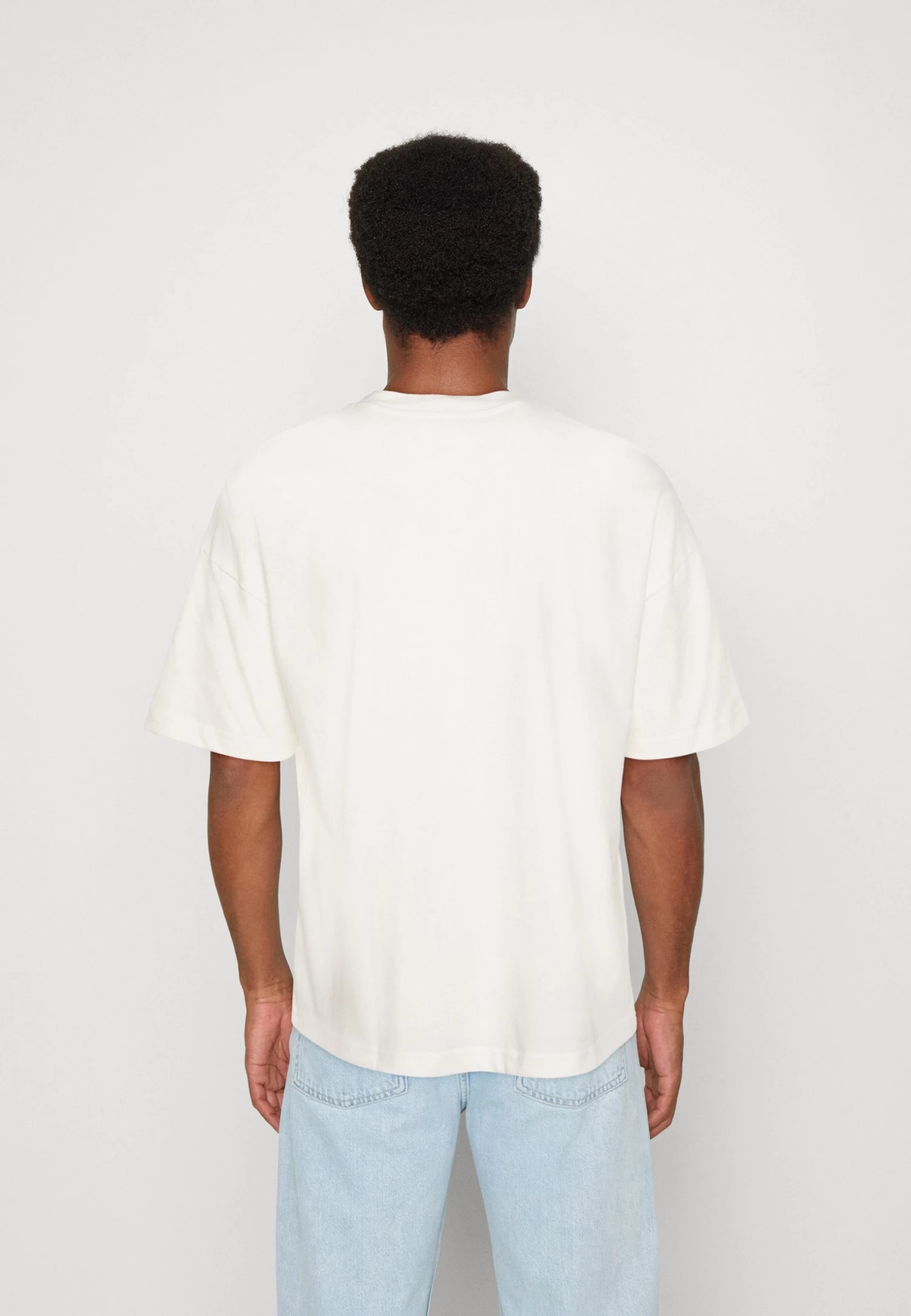 River Tee Unisex - Print T-Shirt - Creme - Image 3