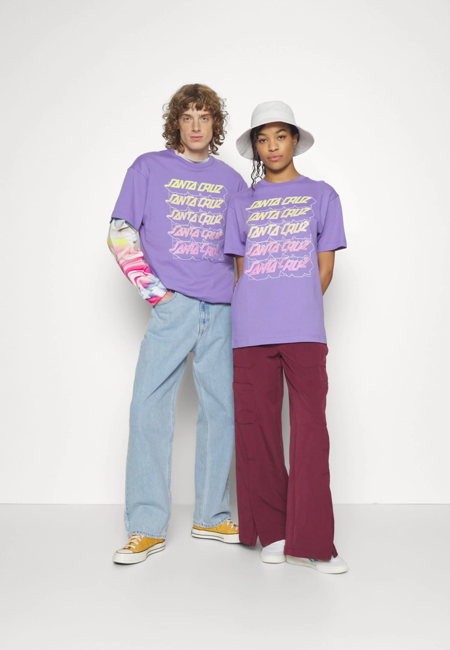 Santa Cruz Grid Stacked Unisex - Print T-Shirt - Soft Purple - Image 2