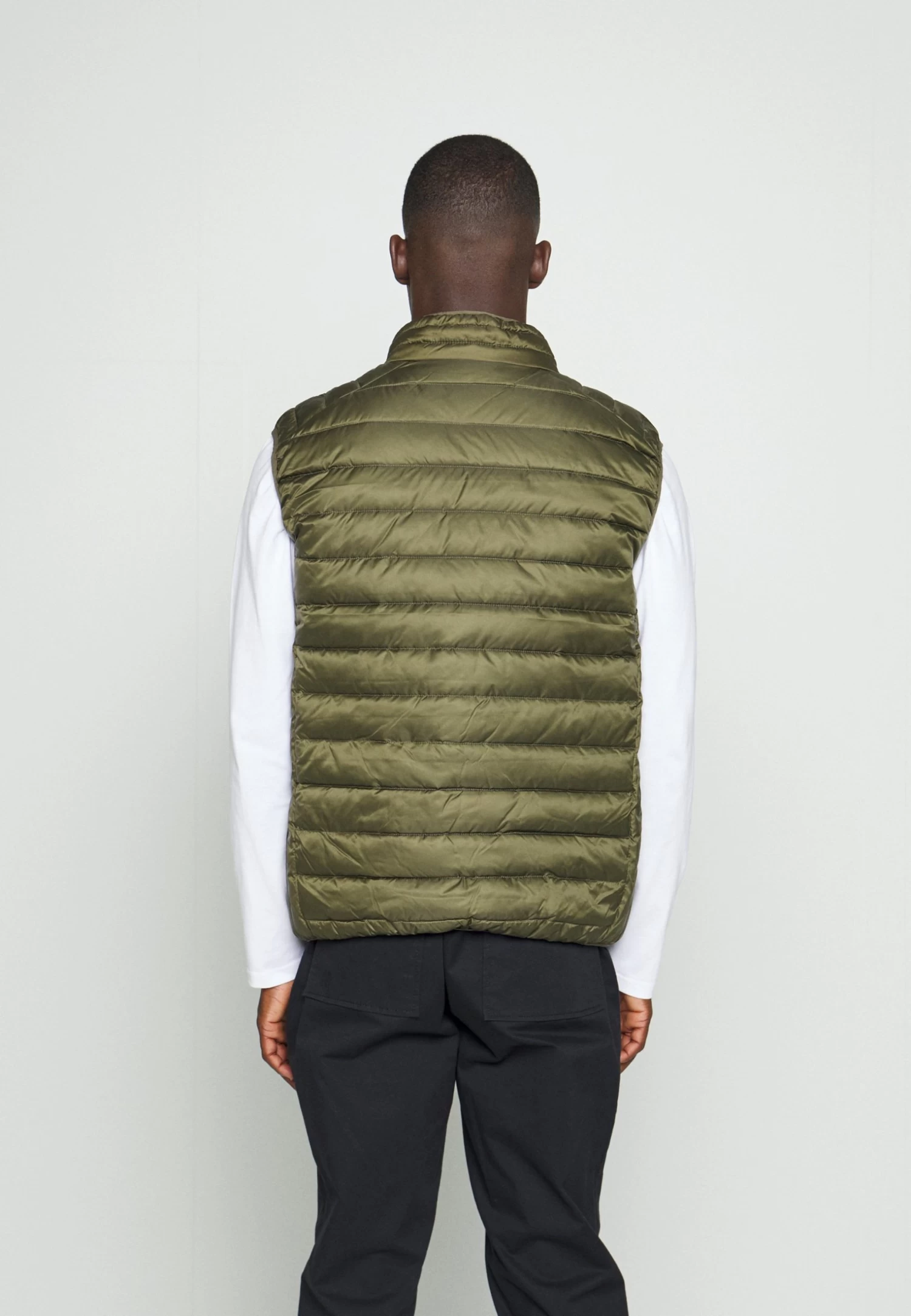 Ellesse Bardy Gilet - Waistcoat - Khaki - Image 4