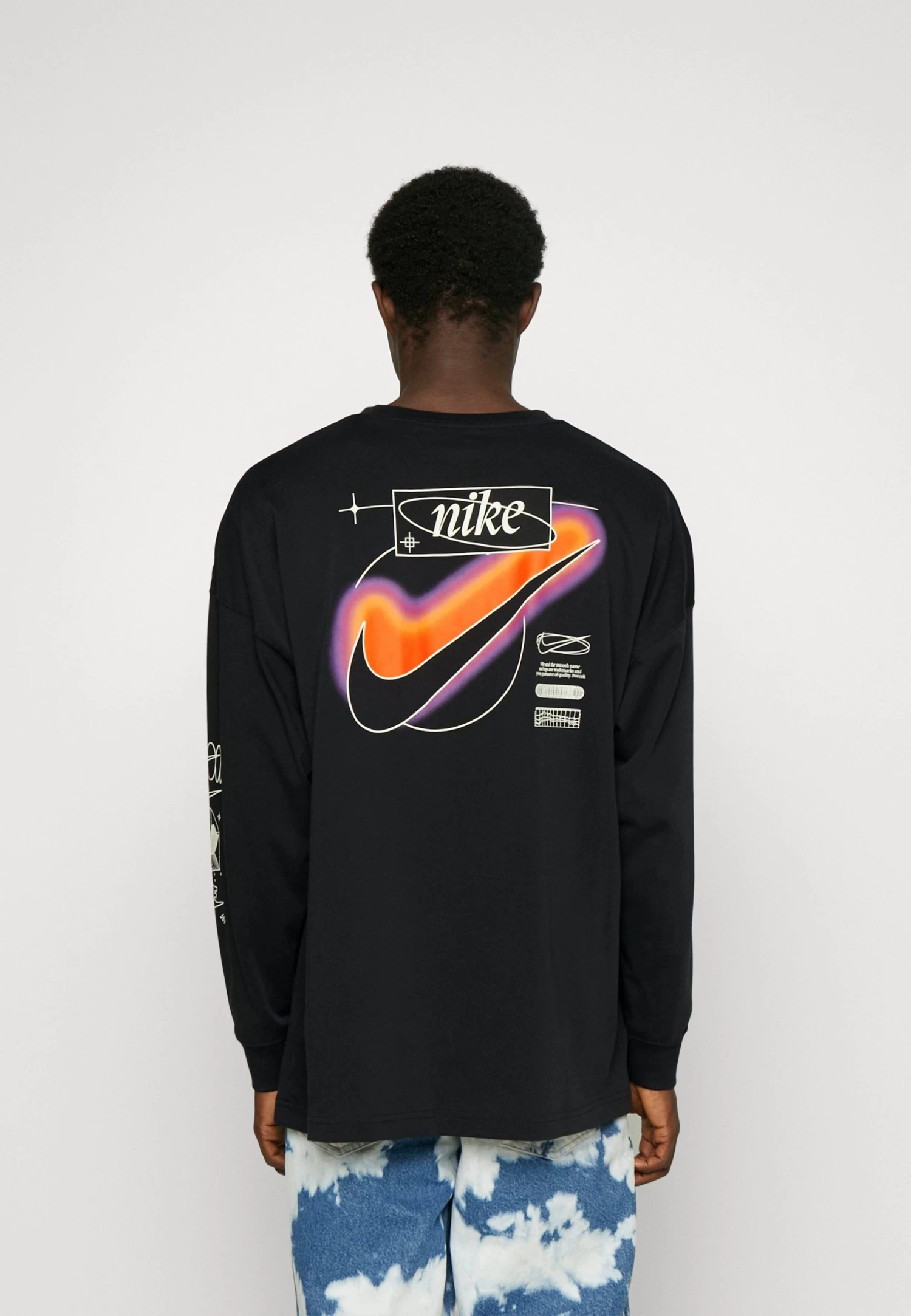 Nike Sportswear Tee - Long Sleeved Top - Black - Image 3