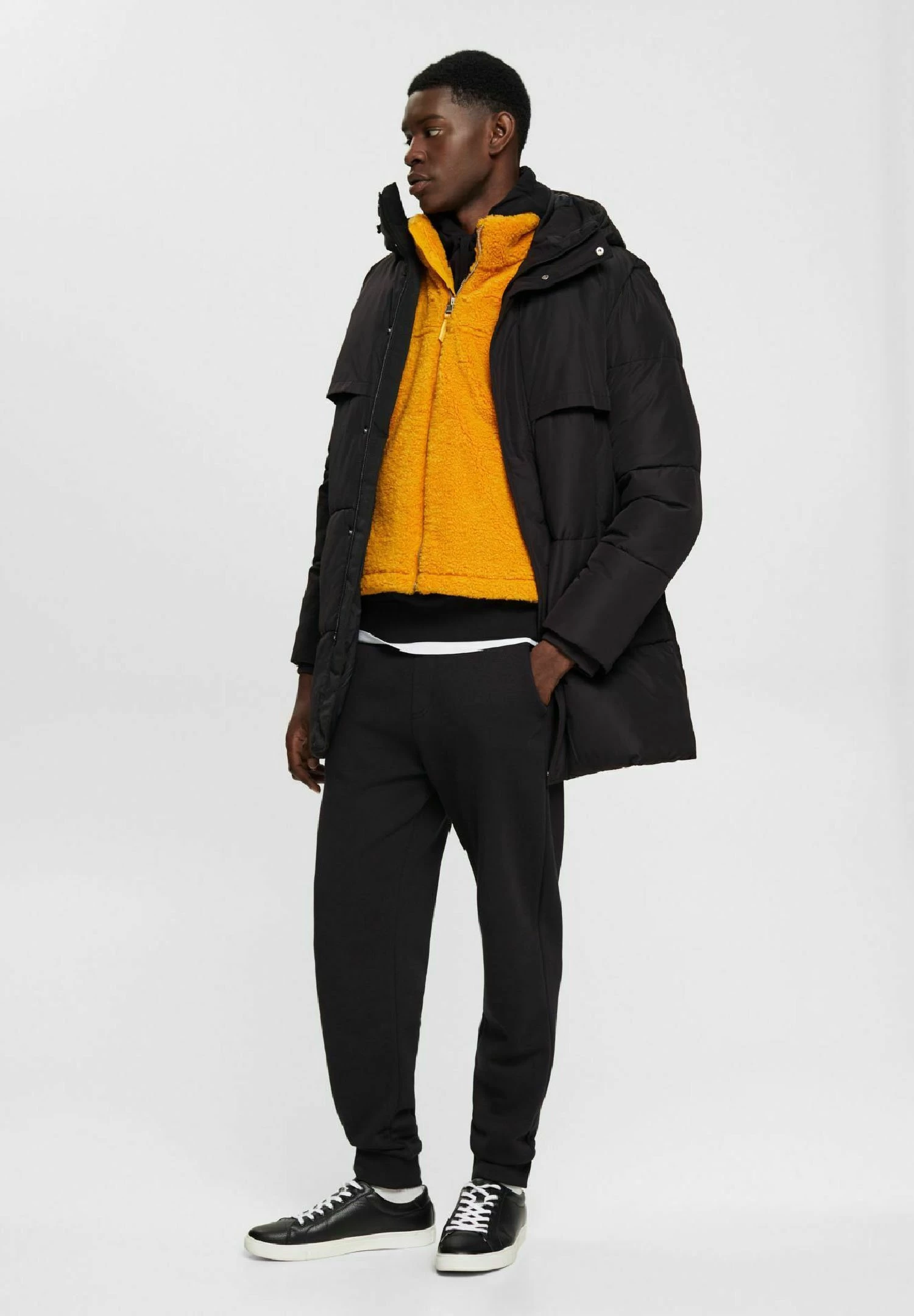 ESPRIT Outdoor - Waistcoat - Yellow - Image 5