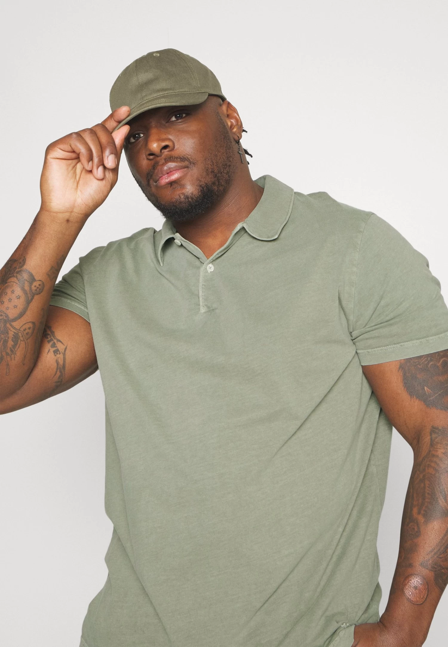 Marc O'Polo Short Sleeve Logo Artwork Straight Hem With Slits At Side- Polo Shirt - Olive - Image 4