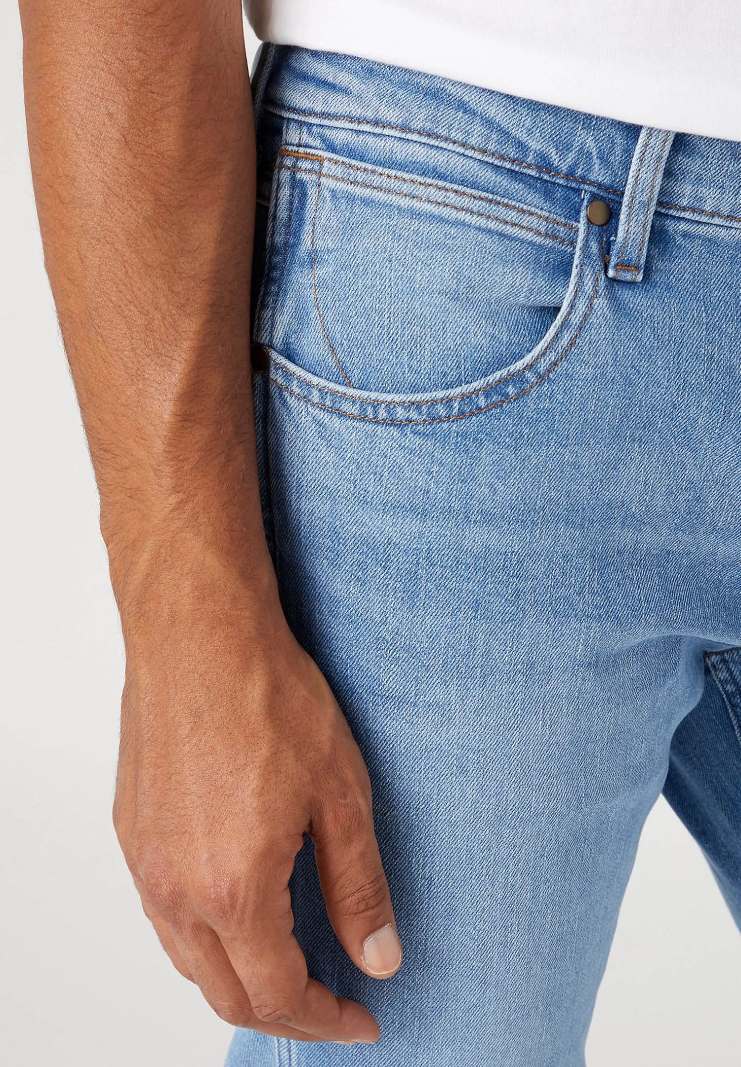 Wrangler Greensboro - Straight Leg Jeans - Wild Card - Image 4