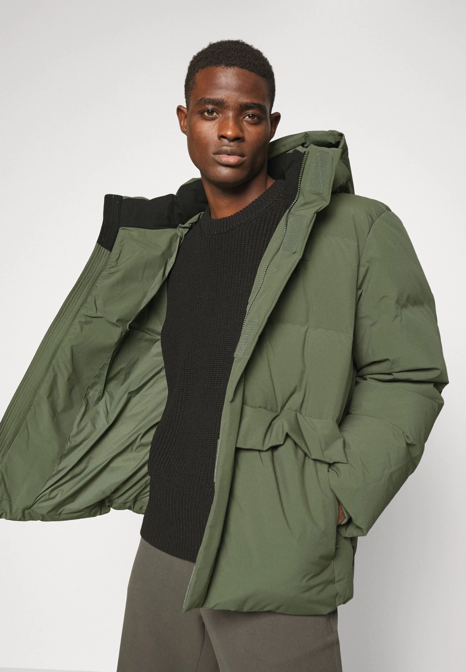 Holzweiler Dovre Jacket - Down Jacket - Army - Image 5