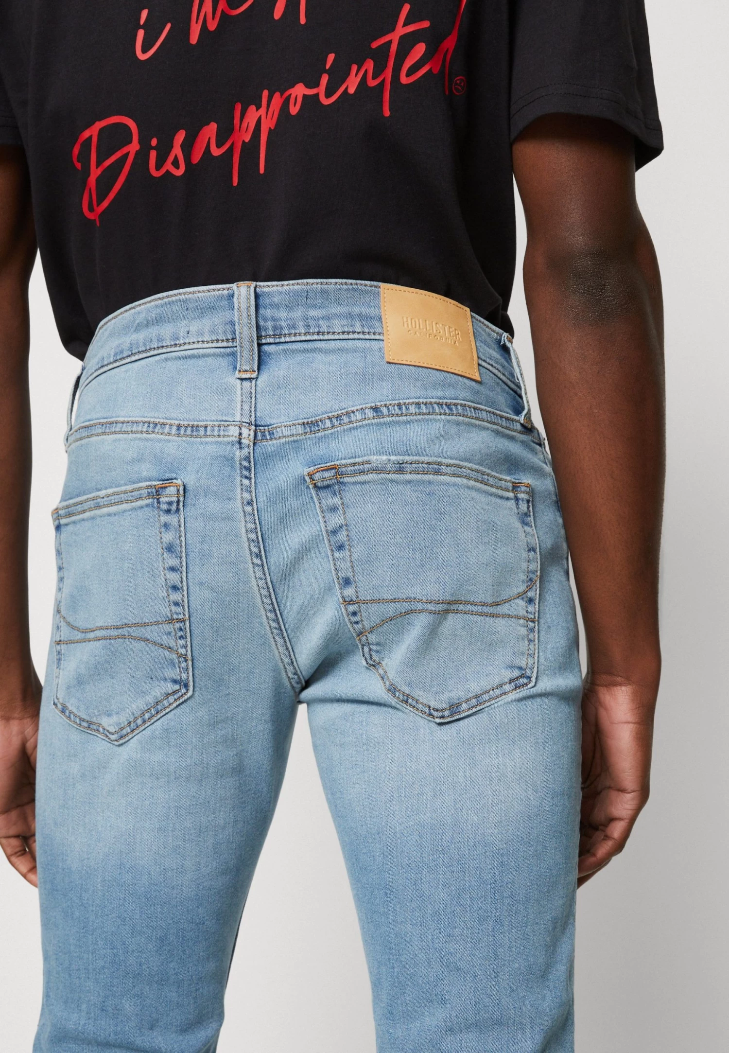 Hollister Co. Knee Slits - Jeans Tapered Fit - LightBlue Denim - Image 4