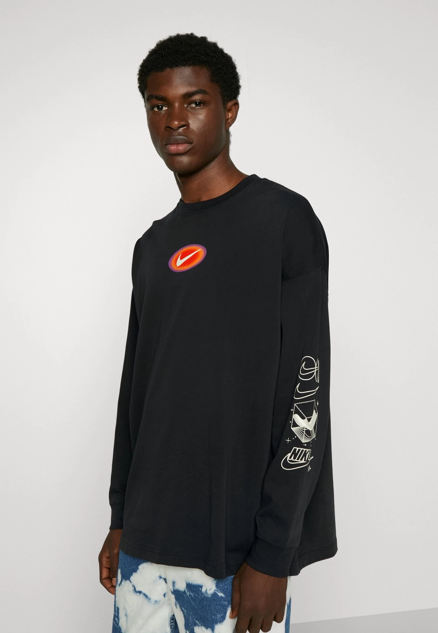 Nike Sportswear Tee - Long Sleeved Top - Black - Image 6