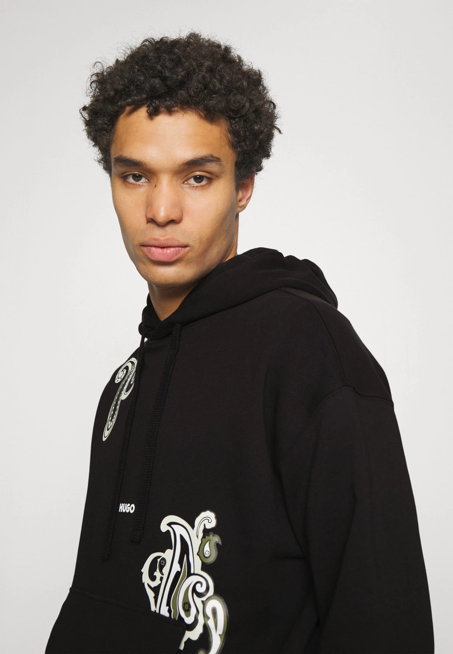 Hugo Dolias - Sweatshirt - Black - Image 4