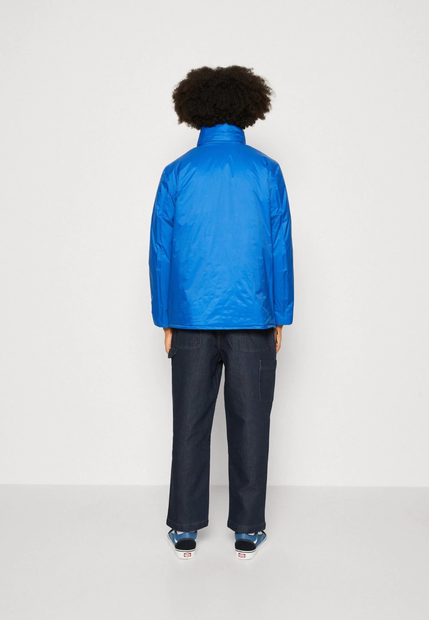 Rains Fuse Anorak Unisex - Light Jacket - Waves - Image 3