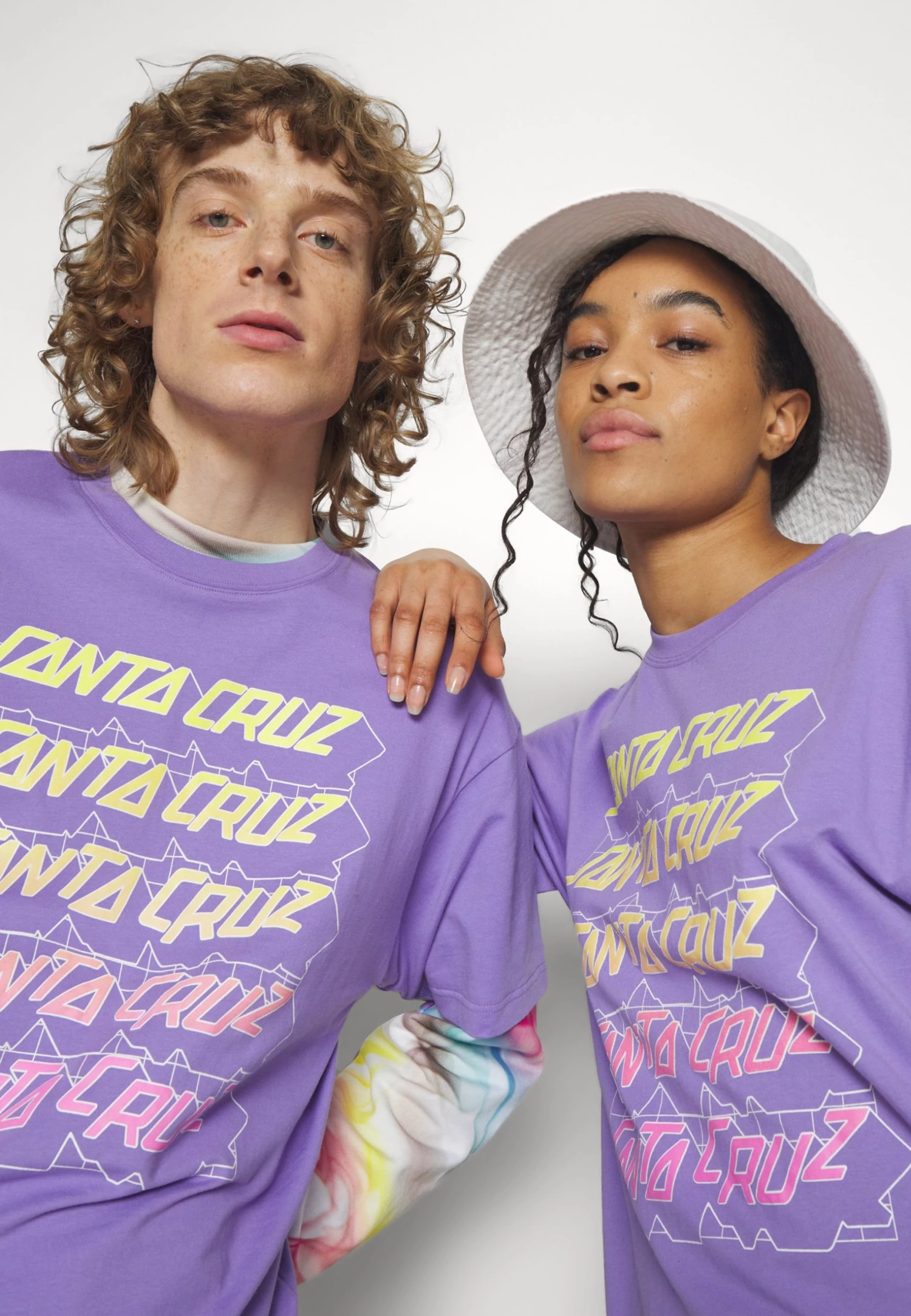 Santa Cruz Grid Stacked Unisex - Print T-Shirt - Soft Purple - Image 4