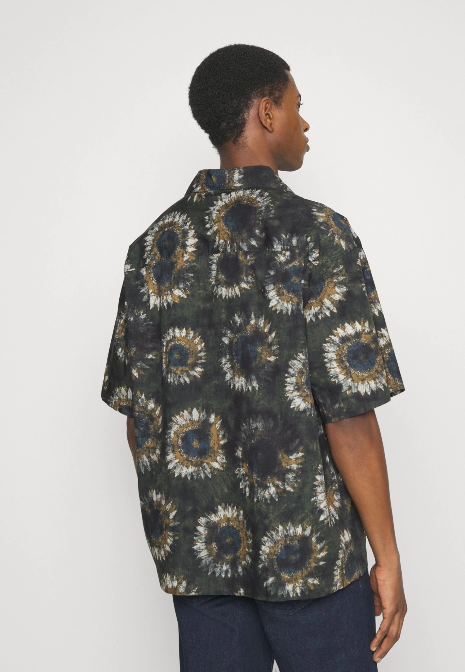 Hugo Egeeno - Shirt - Open Green - Image 3