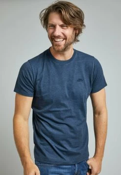 Fished Rosewood - Basic T-Shirt - Navy