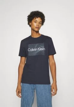 Calvin Klein Wave Lines Hero Logo- Print T-Shirt - Night Sky
