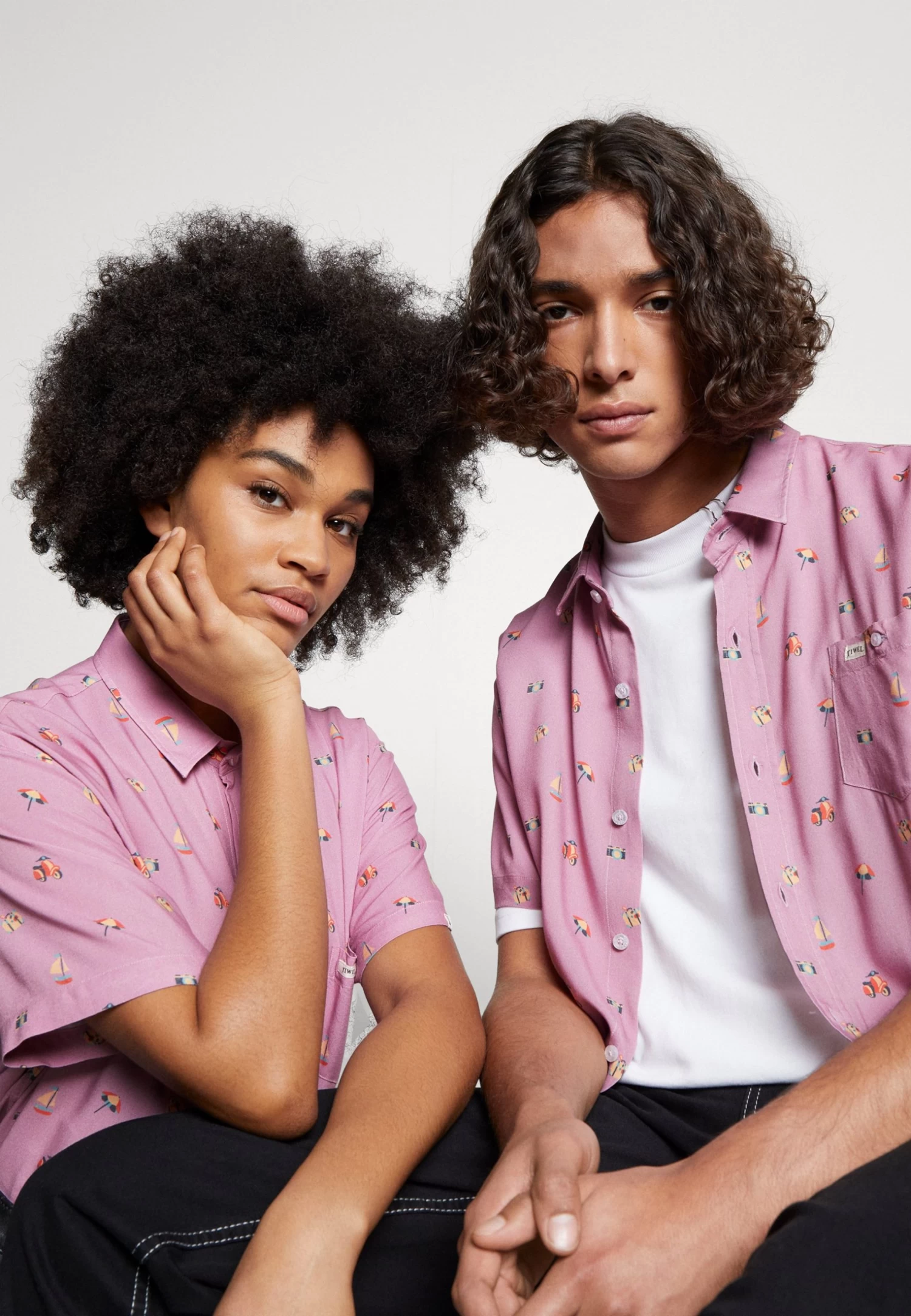 Travellers - Shirt - Vintage Pink - Image 4