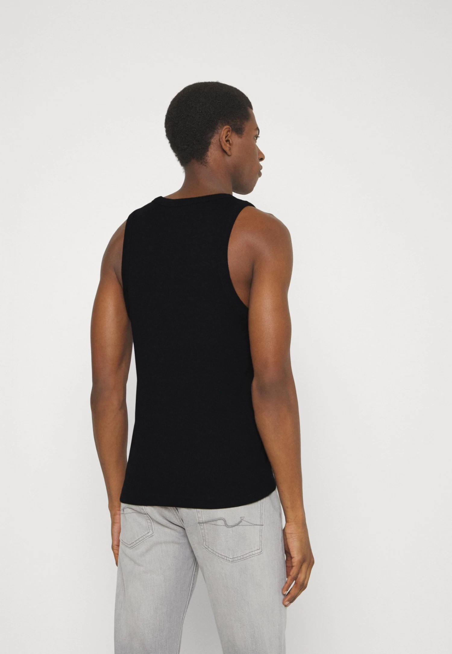 DRYKORN Nathan - Top - Black - Image 3