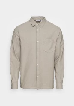 WEEKDAY Relaxed Herringbone Shirt - Shirt - White/Beige