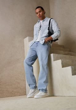 Calvin Klein Jeans 90S Straight - Straight Leg Jeans - Denim Light