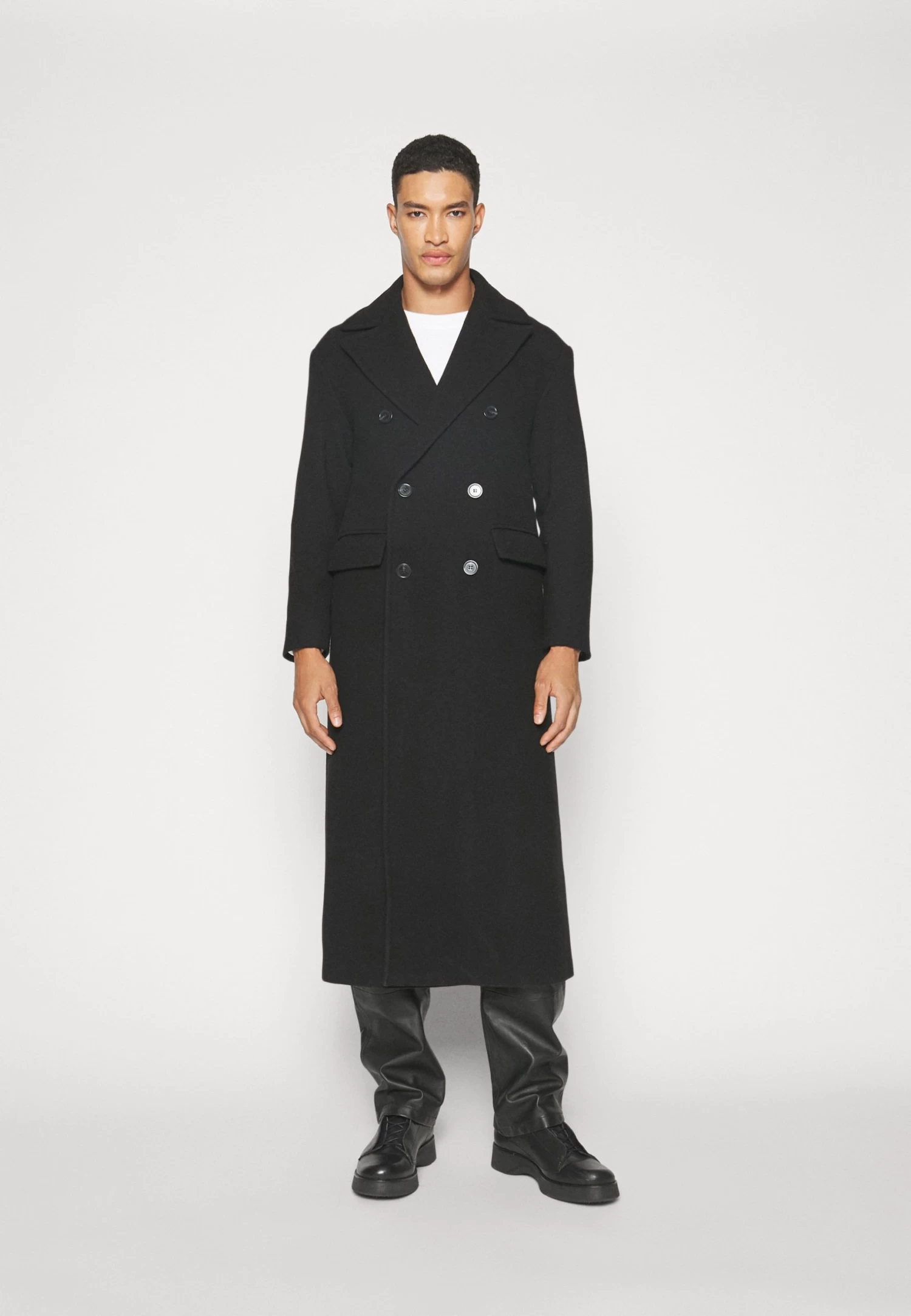 Long Coat - Classic Coat - Black - Image 3