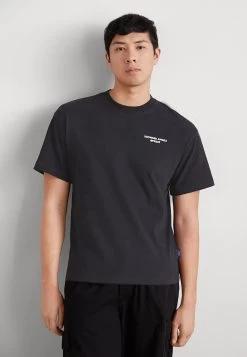 Pequs Graphic Unisex- Print T-Shirt - Black