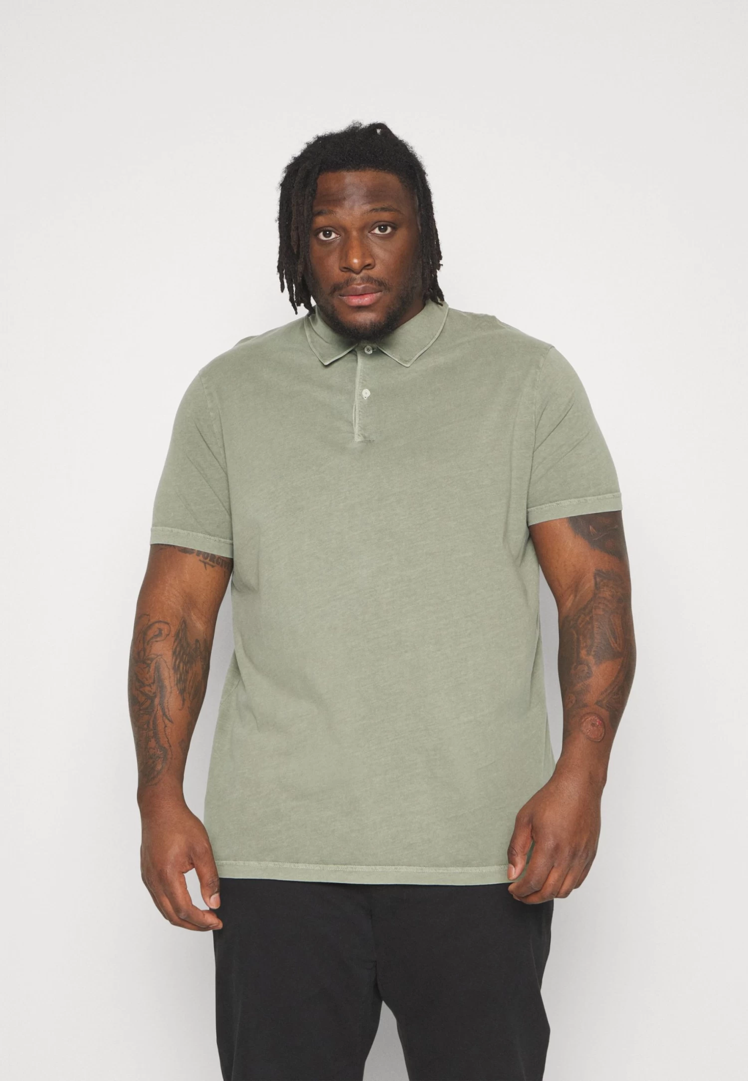 Marc O'Polo Short Sleeve Logo Artwork Straight Hem With Slits At Side- Polo Shirt - Olive