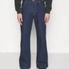 FIORUCCI Carpenter- Straight Leg Jeans - Mid Wash