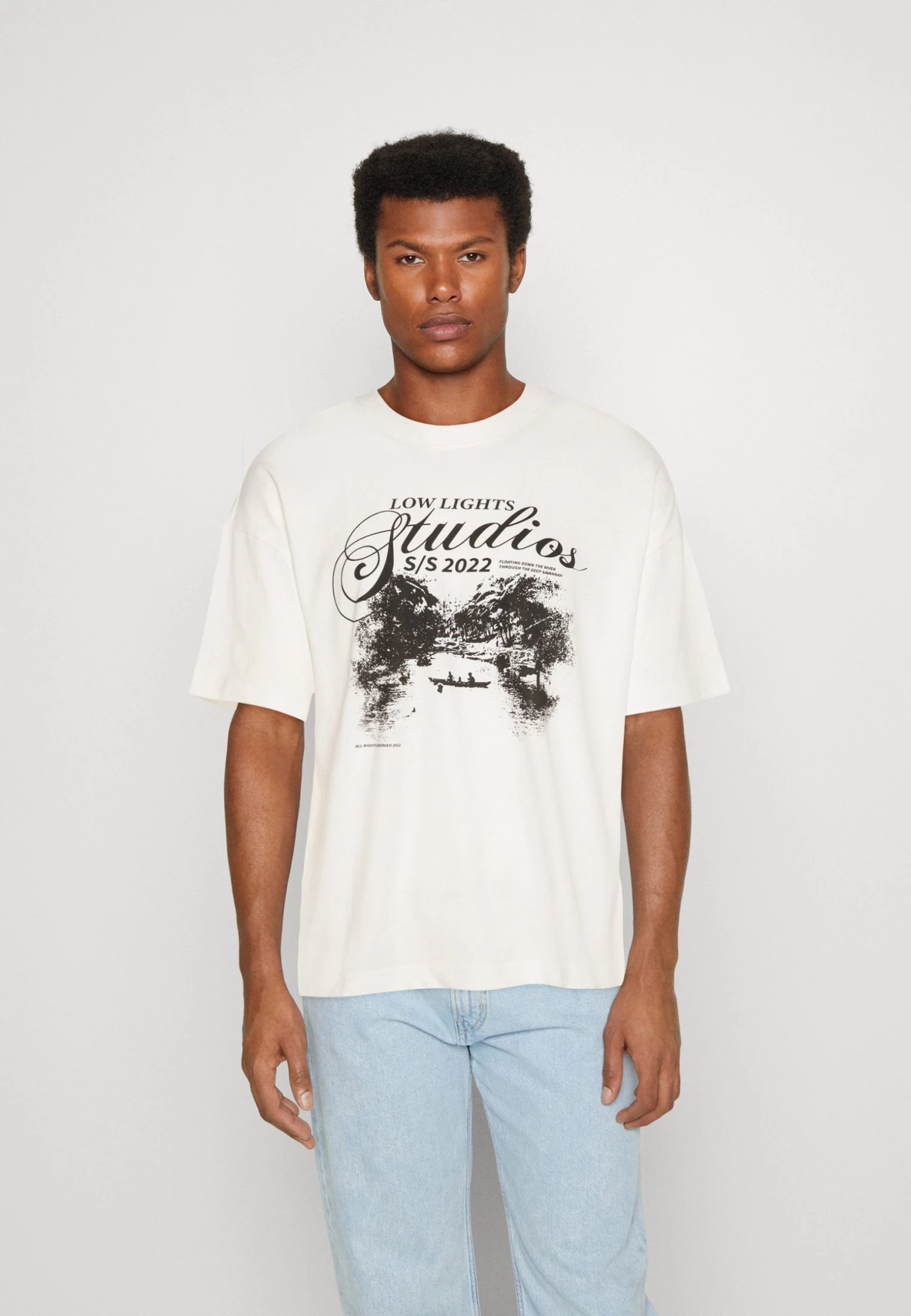 River Tee Unisex - Print T-Shirt - Creme