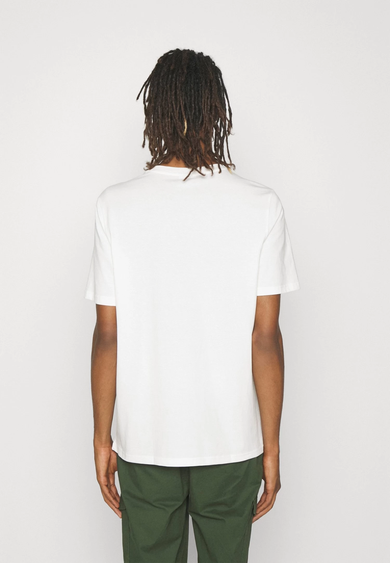 Puma Graphics Legacy Archive Tee - Print T-Shirt - Warm White - Image 4