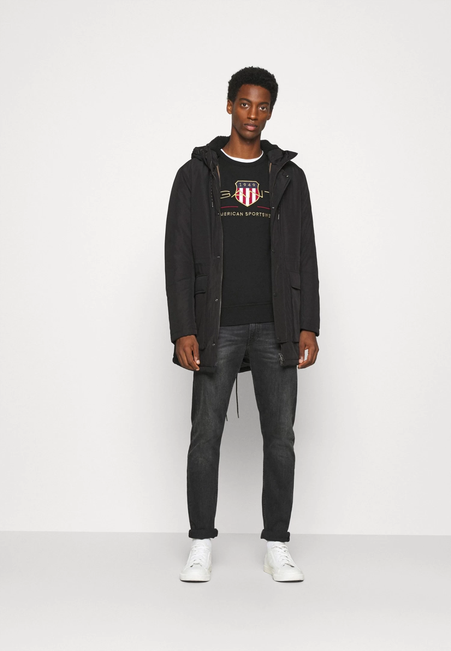 Gant Sweatshirt - Black - Image 2