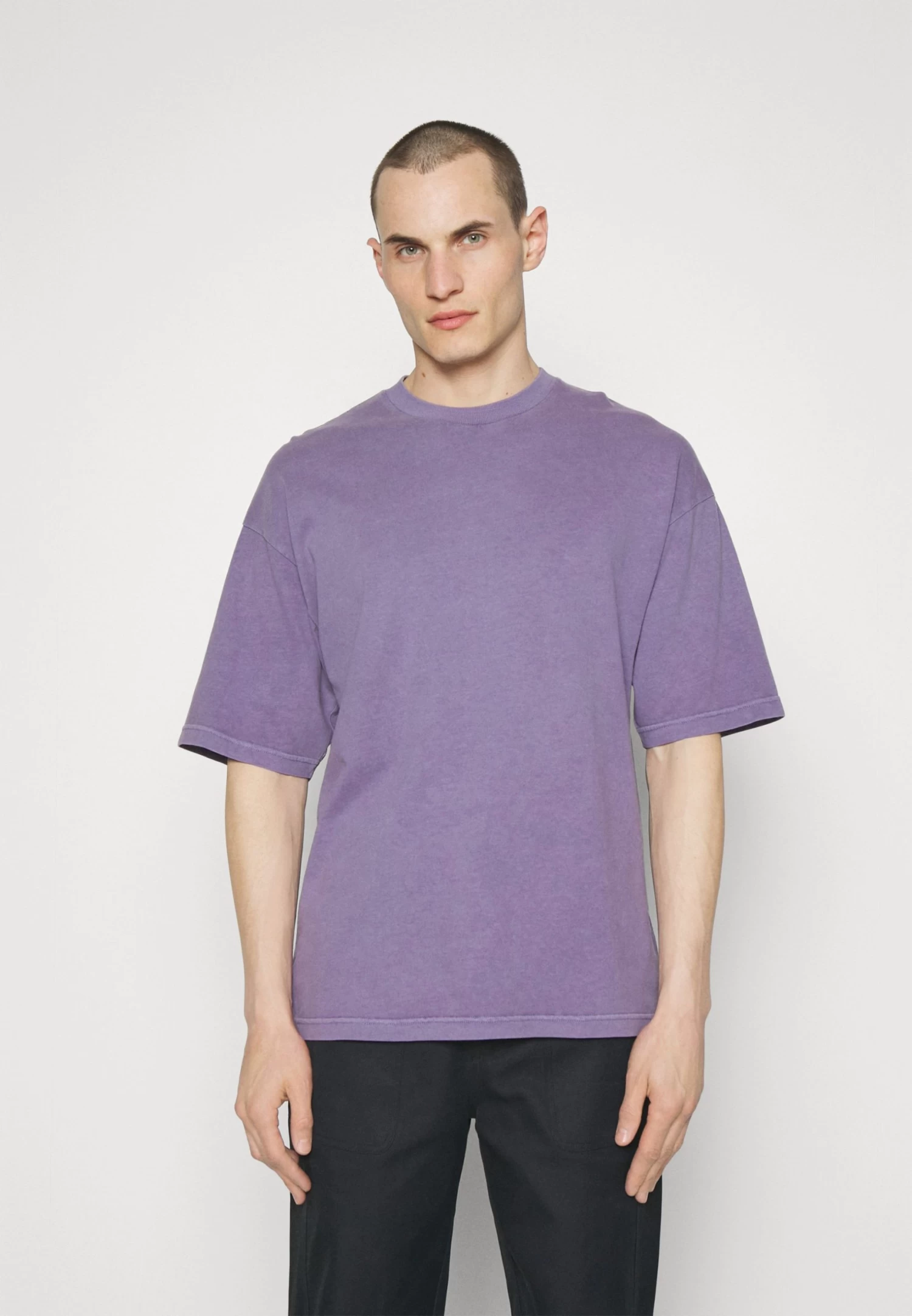 DRYKORN Hunt - Basic T-Shirt - 8400 Purple