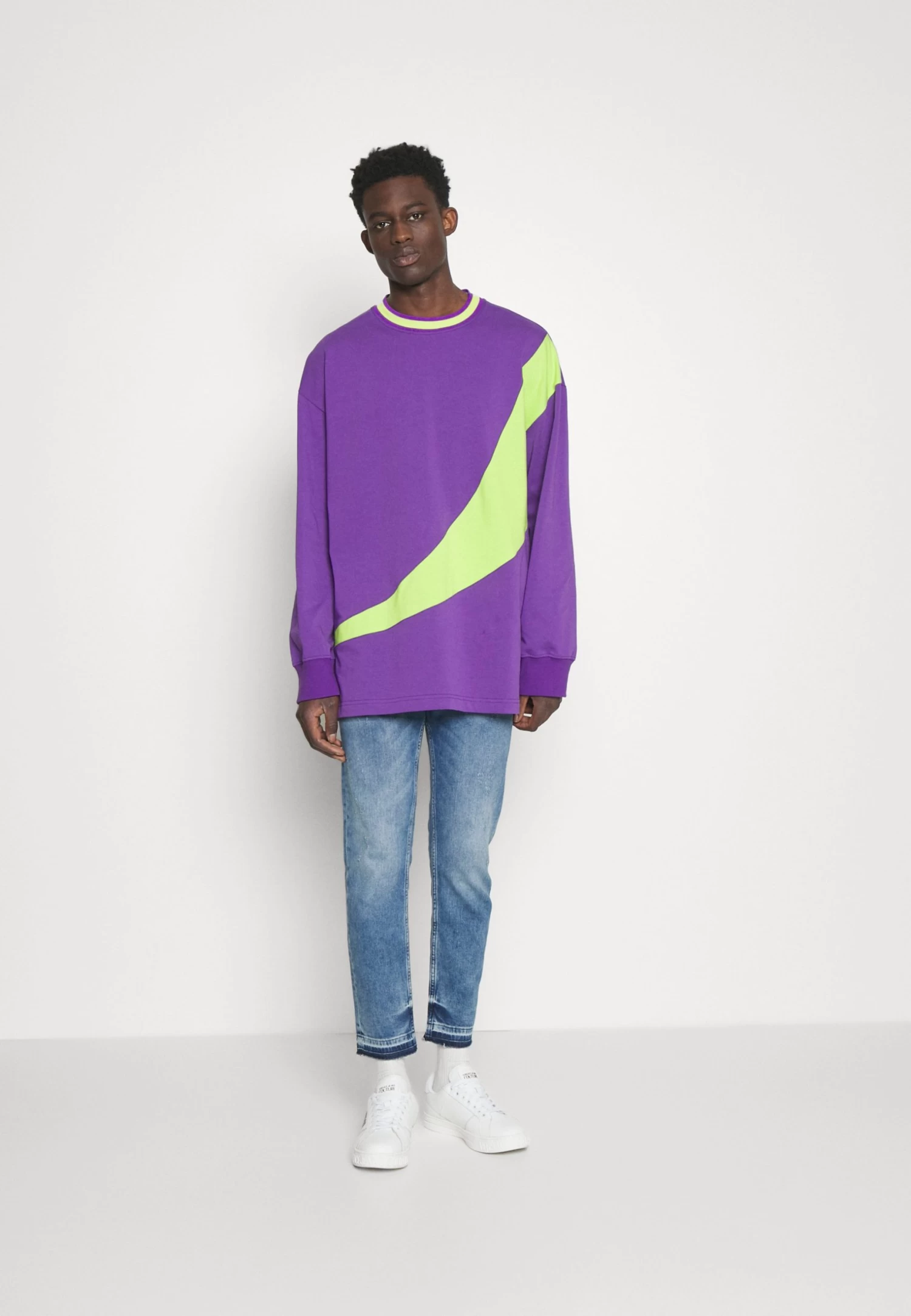 Interlock- Long Sleeved Top - Violet - Image 2