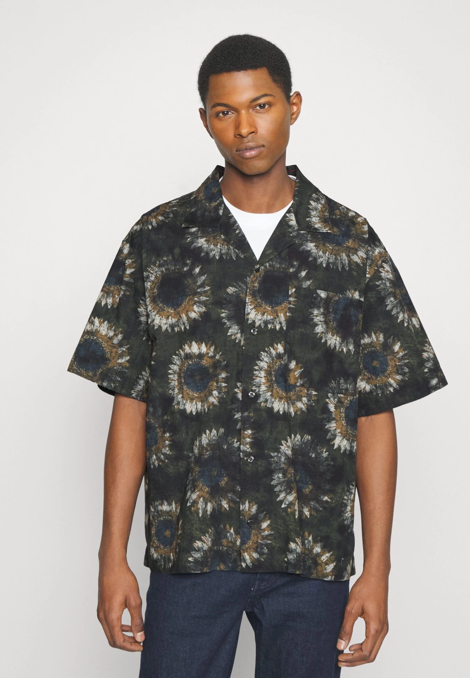 Hugo Egeeno - Shirt - Open Green