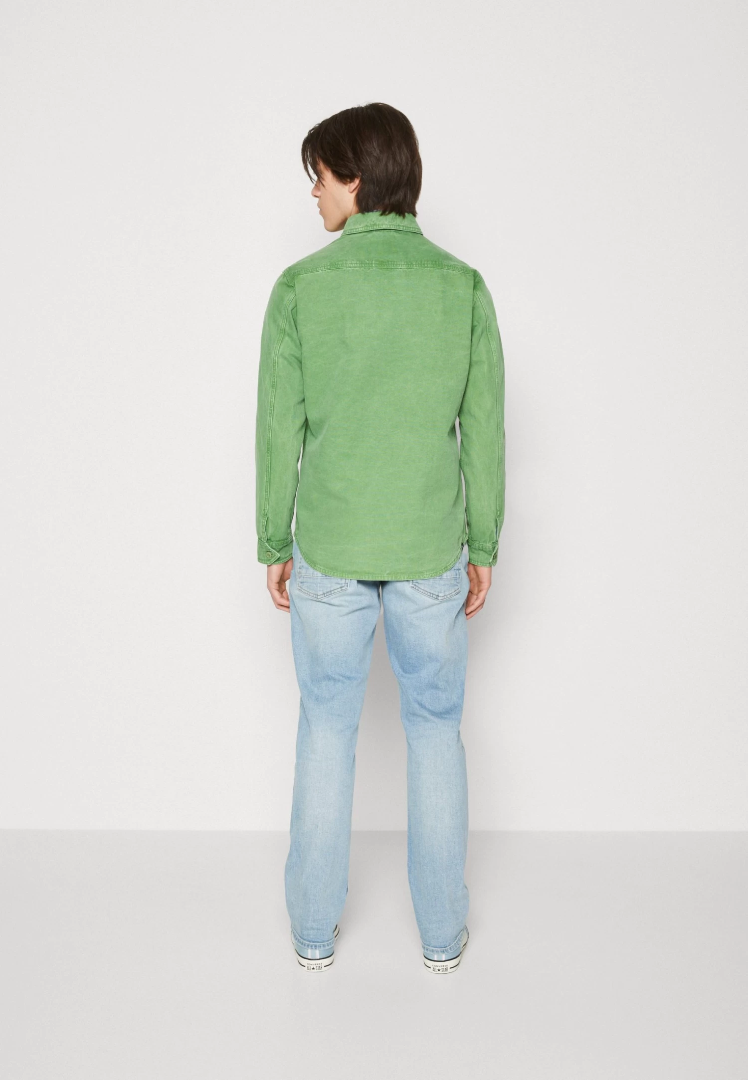 Denham Burton Zip Jacket - Summer Jacket - English Ivy Green - Image 3
